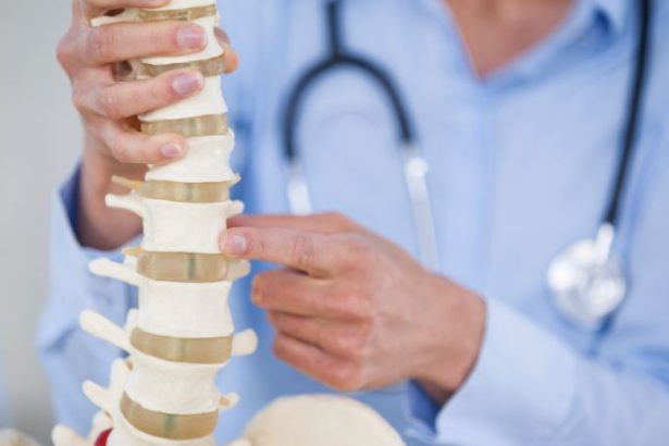 Dr. Gabriel Naves Torres Borges