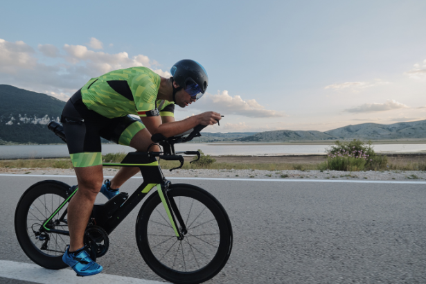 Disciplina, foco e resiliência: Guilherme Guitte Concato mostra como o triathlon inspira atitudes vencedoras nos negócios.